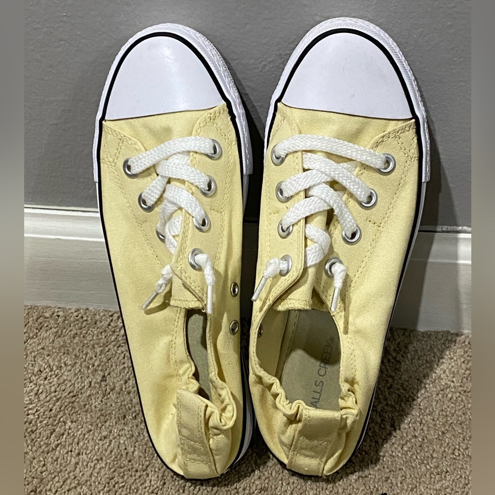 Yellow converse style falls creek shoes sz 8